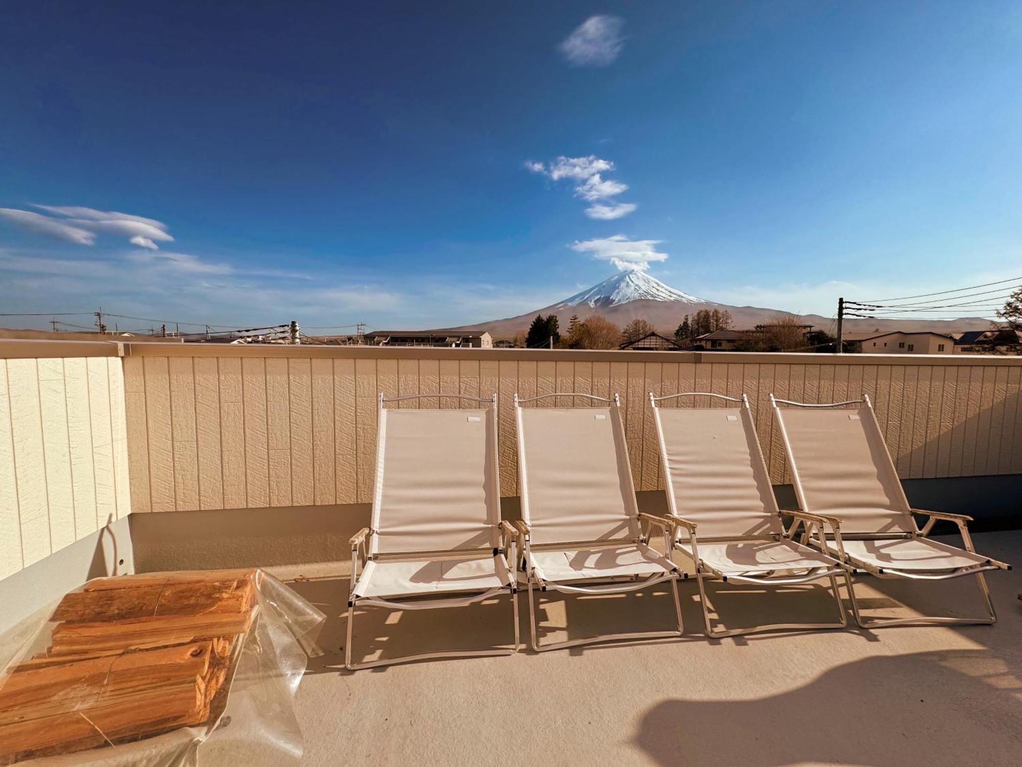 ヴィラ山間堂 Terrace Villa Bbq Bonfire Fuji View Annovillas Fujikawaguchiko Bagian luar foto